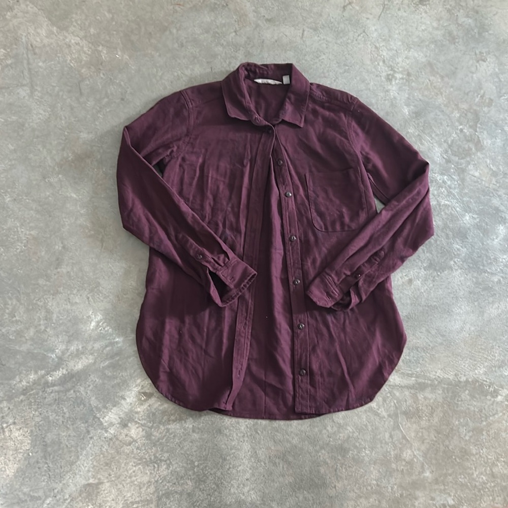Athleta red blouse